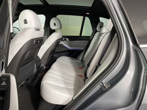 Certified 2024 BMW X5 xDrive40i w/ Premium Package image 23