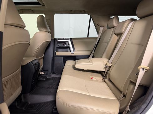 Used 2016 Toyota 4Runner SR5 Premium RWD image 20