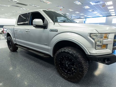 Used 2016 Ford F150 Lariat AWD/4WD image 4