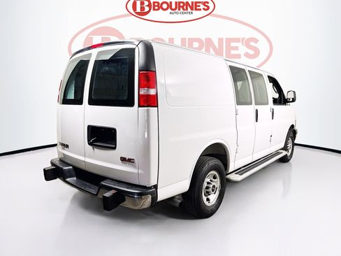 Used 2025 GMC Savana 2500 w/ Driver Convenience Package RWD image 8