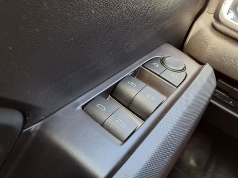 New 2026 GMC Canyon Elevation w/ Convenience Package image 13