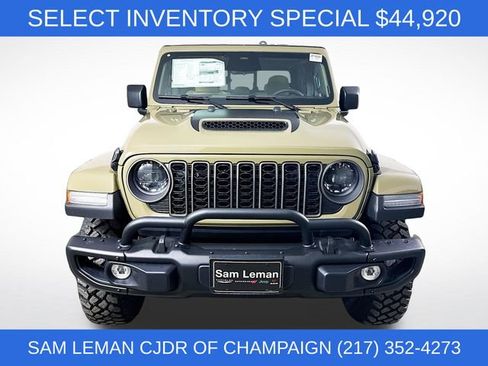 New 2026 Jeep Gladiator Sport image 2