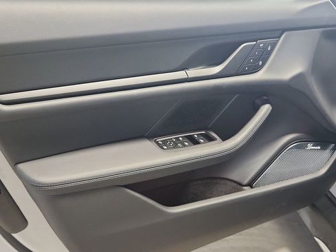 New 2026 Porsche Taycan 4S AWD/4WD image 13