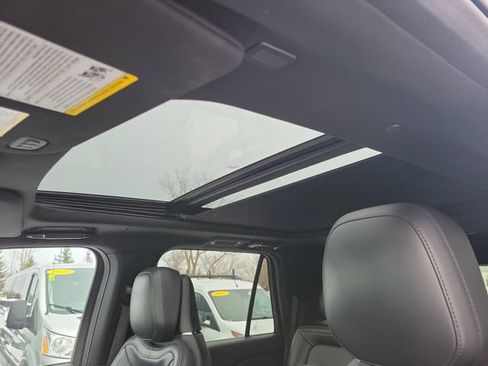 Used 2023 Lincoln Navigator Reserve AWD/4WD image 22