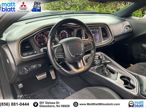 Used 2022 Dodge Challenger GT w/ Plus Package image 15