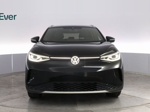 Used 2023 Volkswagen ID.4 Pro S Plus image 3