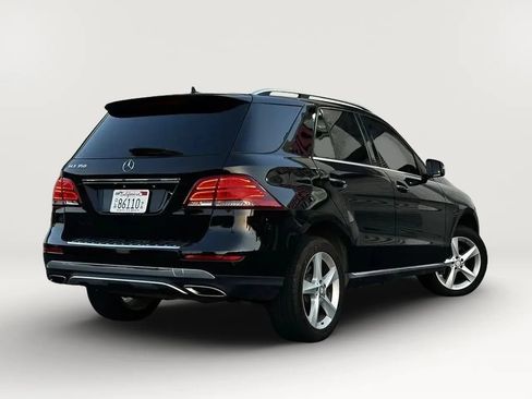 Used 2017 Mercedes-Benz GLE 350 4MATIC image 2