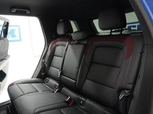 New 2026 Chevrolet Equinox RS w/ Convenience Package III FWD image 39