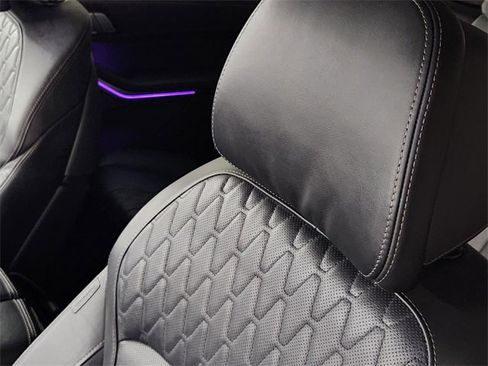 Used 2025 BMW X7 xDrive40i image 14