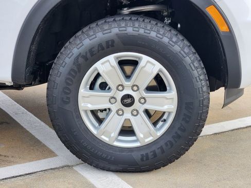 New 2025 Ford Ranger XL image 7