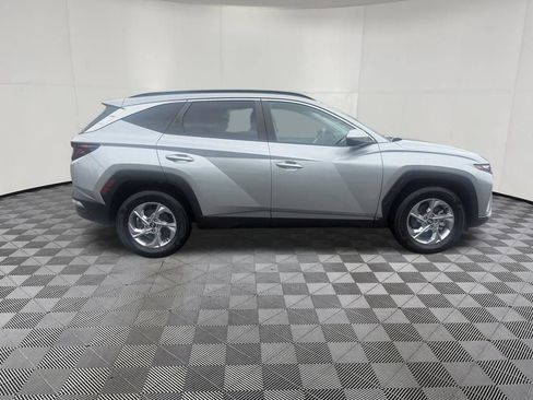 Used 2024 Hyundai Tucson SEL AWD/4WD image 4