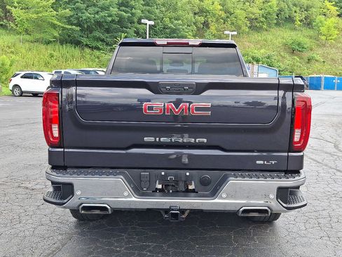 Used 2023 GMC Sierra 1500 SLT w/ SLT Premium Plus Package AWD/4WD image 5