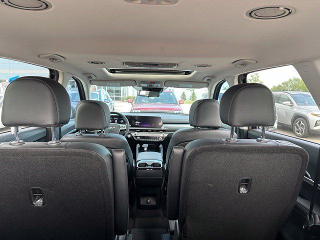 Used 2024 Kia Telluride S w/ S Sunroof Package AWD/4WD image 13