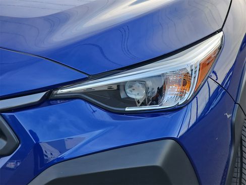 Certified 2025 Subaru Crosstrek 2.0i Premium image 32