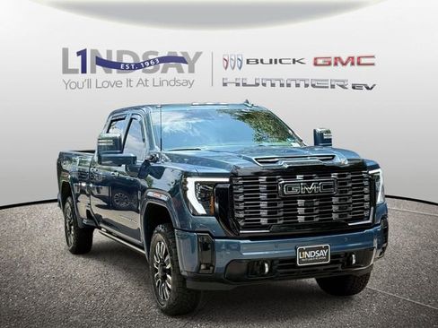 Certified 2025 GMC Sierra 3500 Denali Ultimate AWD/4WD image 2