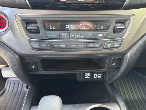 Used 2019 Honda Pilot EX-L image 34