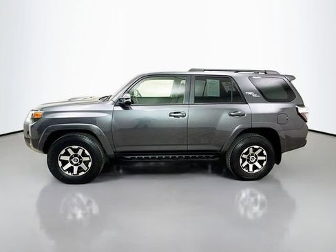 Used 2021 Toyota 4Runner TRD Off-Road Premium image 4