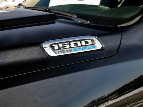 Used 2023 RAM 1500 Big Horn image 10