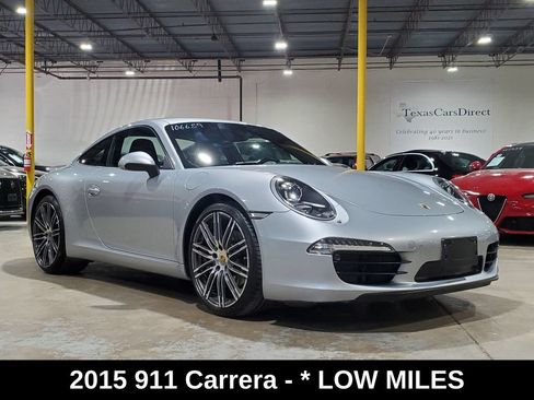 Used 2015 Porsche 911 Carrera RWD image 3