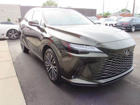 Used 2023 Lexus RX 350 Premium Plus w/ Accessory Package AWD/4WD image 4