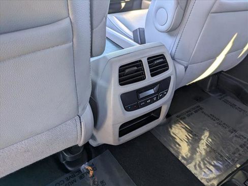 Used 2018 Honda Pilot EX-L image 17