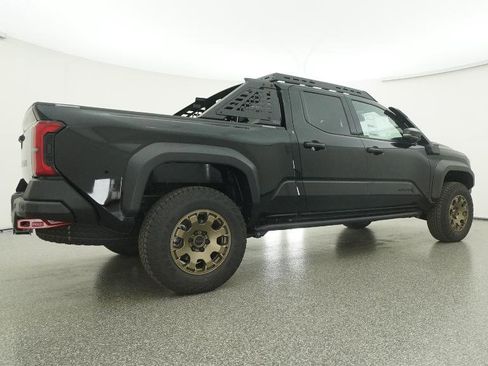 New 2025 Toyota Tacoma Trailhunter image 81