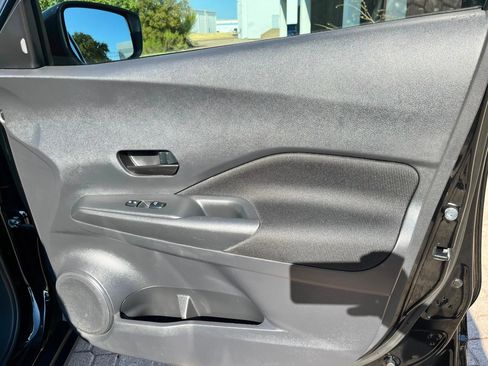 Used 2021 Nissan Kicks S w/ Interior Electronics Package FWD image 16