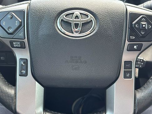 Used 2022 Toyota Tacoma SR5 w/ Technology Package RWD image 27