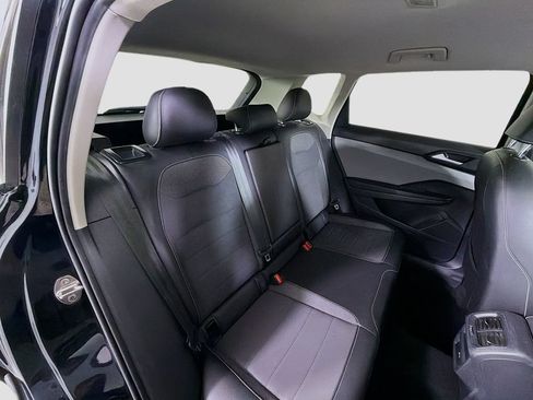 Used 2022 Volkswagen Taos SE w/ IQ.Drive SE Package FWD image 26