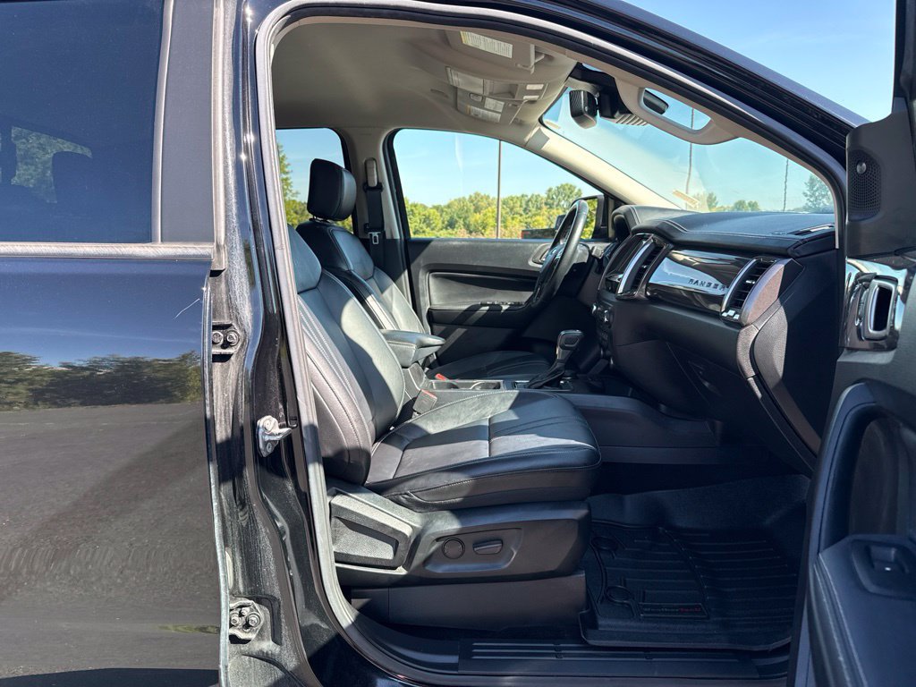 Used 2019 Ford Ranger Lariat w/ Black Appearance Package AWD/4WD image 12