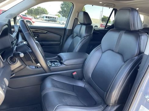 Certified 2024 Honda Pilot Touring image 26
