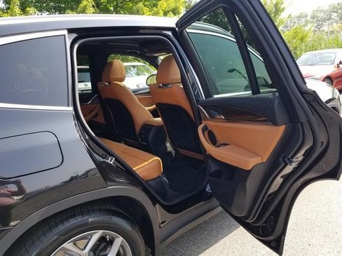 Used 2023 BMW X3 xDrive30i AWD/4WD image 24