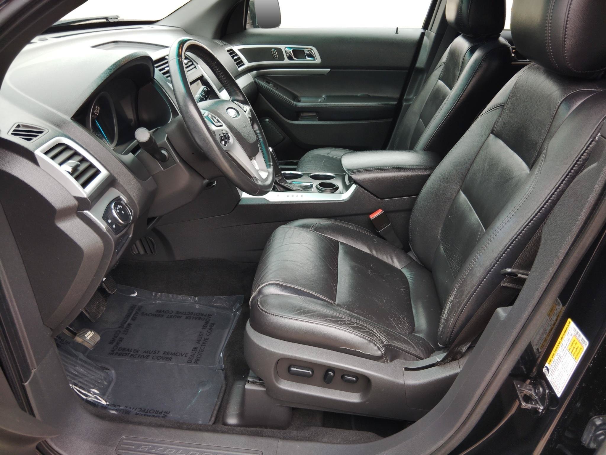 Used 2011 Ford Explorer XLT w/ 202A Rapid Spec Order Code FWD image 12