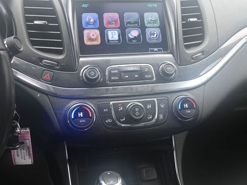 Used 2016 Chevrolet Impala LT image 14