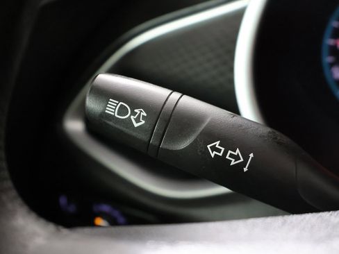 Used 2020 Chevrolet Malibu LS image 35