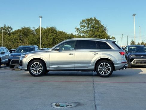 Used 2025 Audi Q7 3.0T Premium Plus AWD/4WD image 4