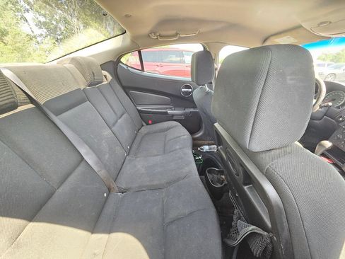 Used 2006 Pontiac Grand Prix w/ Preferred Package FWD image 5
