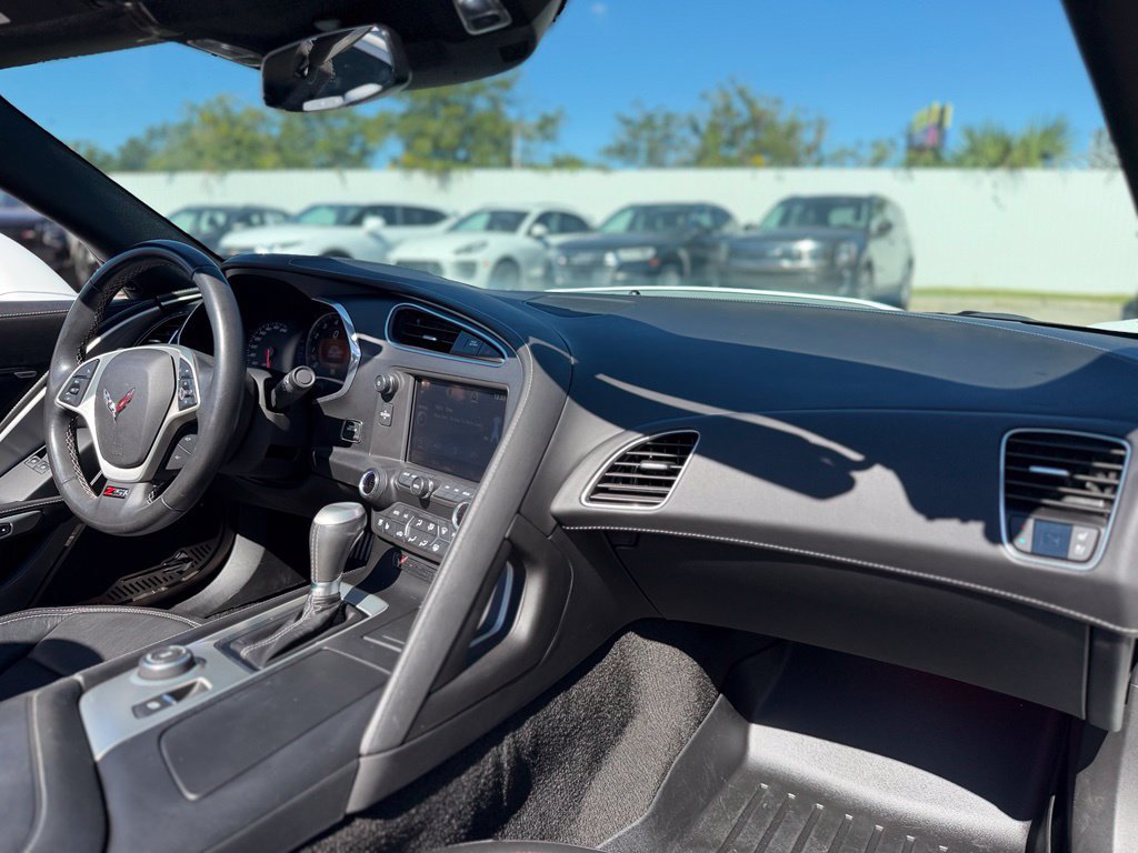 Used 2014 Chevrolet Corvette Stingray Convertible w/ 3LT Preferred Equipment Group RWD image 26