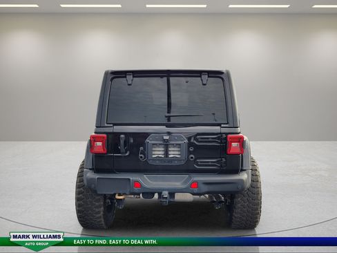 Used 2022 Jeep Wrangler Unlimited Rubicon w/ Trailer Tow Package AWD/4WD image 5