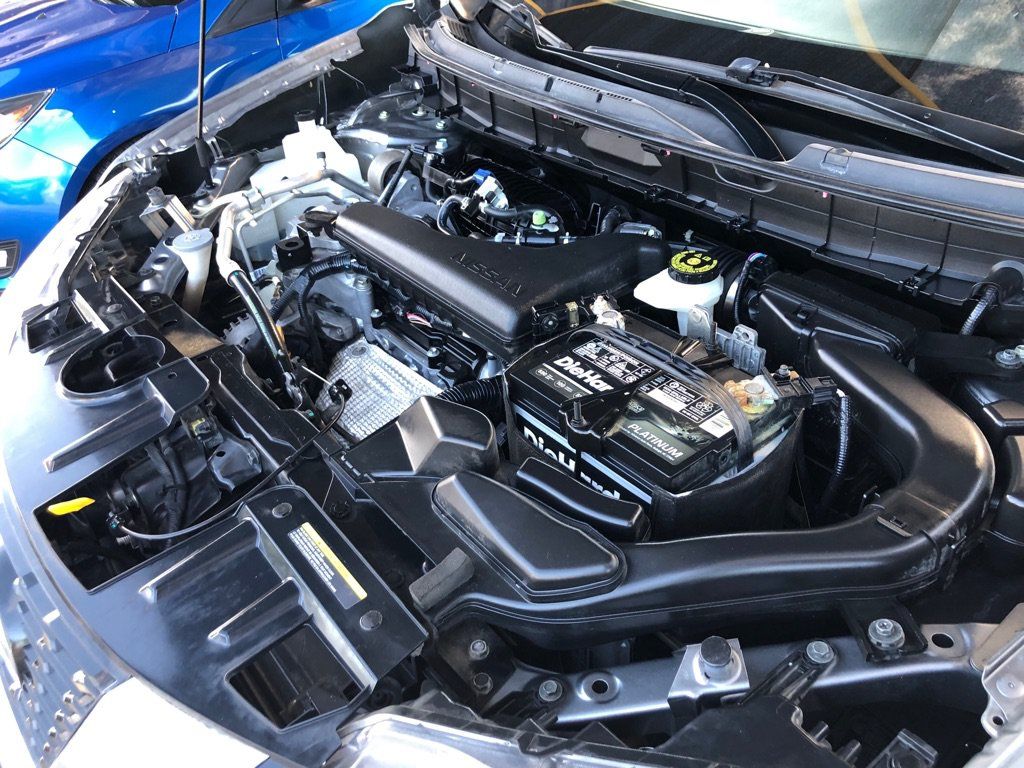 Used 2018 Nissan Rogue SV FWD image 13