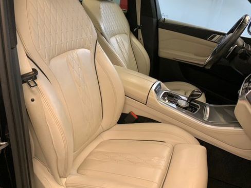 Used 2020 BMW X5 xDrive40i w/ M Sport Package AWD/4WD image 64