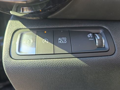 New 2026 Chevrolet Equinox LT w/ Convenience Package II image 27