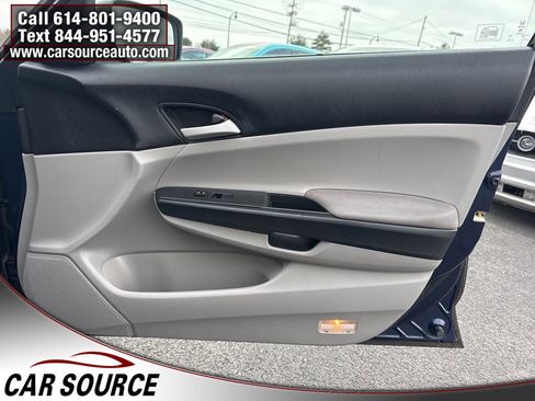 Used 2011 Honda Accord LX image 35