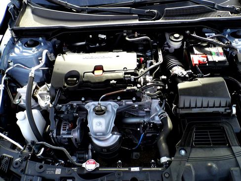 Used 2024 Honda Civic Sport image 27