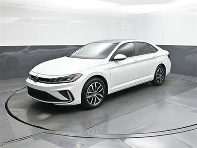 New 2025 Volkswagen Jetta SE