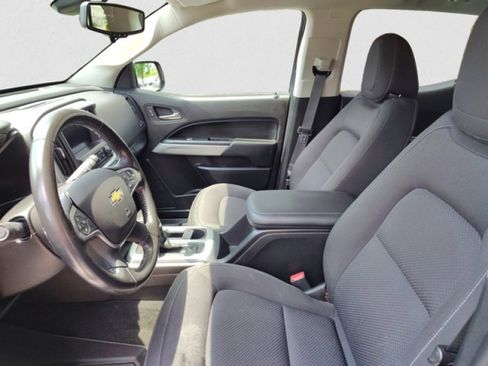 Used 2018 Chevrolet Colorado LT w/ LT Convenience Package image 11