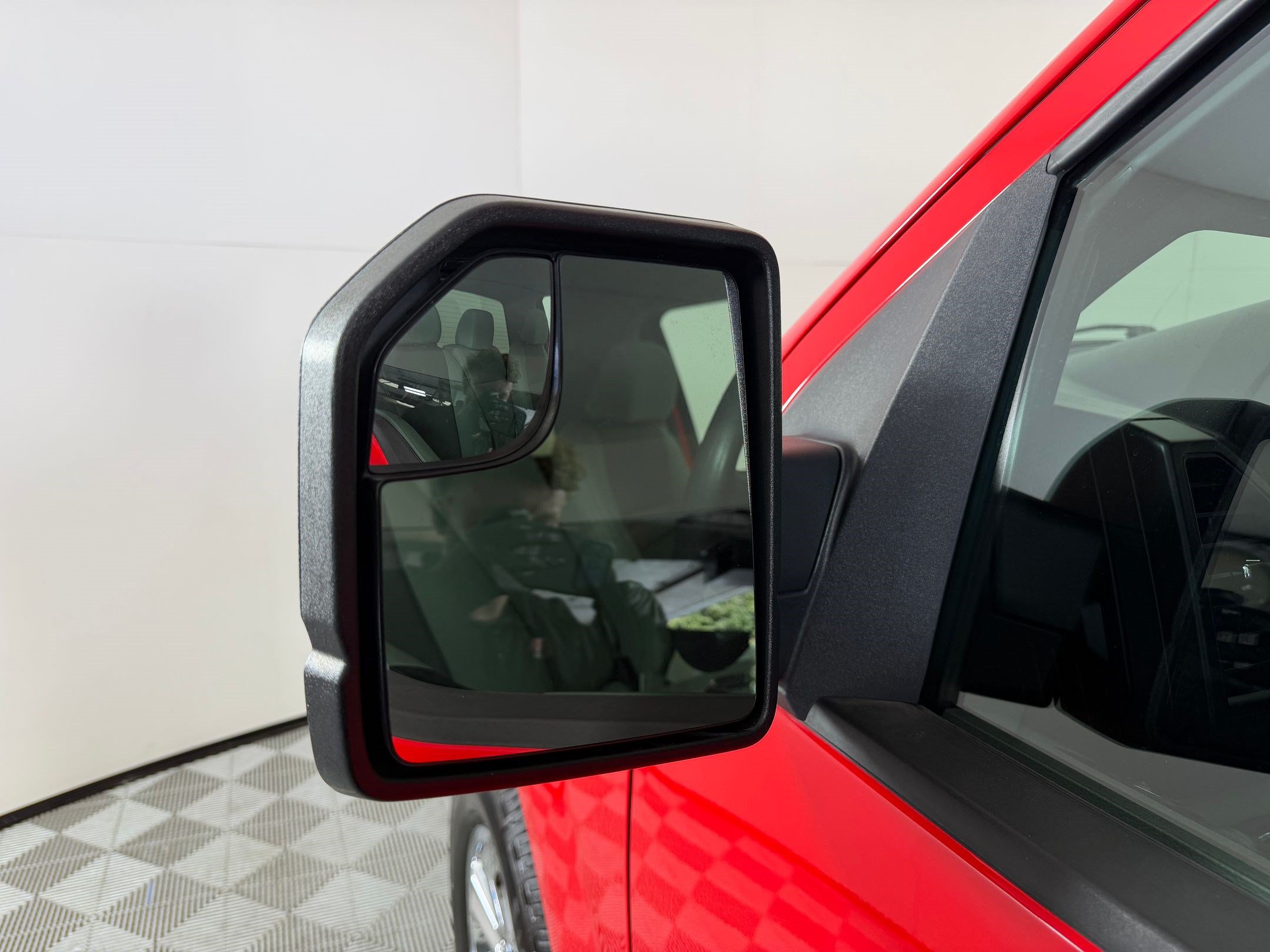 Used 2020 Ford F150 XL w/ Equipment Group 101A Mid RWD image 26