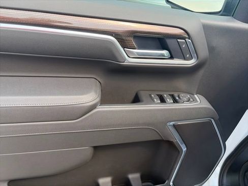 New 2026 Chevrolet Silverado 1500 LT AWD/4WD image 17