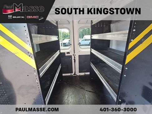 Used 2021 RAM ProMaster 2500 w/ Convenience Group FWD image 17