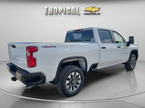 New 2026 Chevrolet Silverado 2500 Custom w/ Custom Value Package AWD/4WD image 5